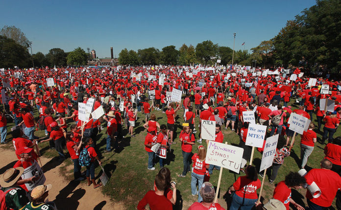 Chicago Teachers Union Holds Rally After Week of Striking